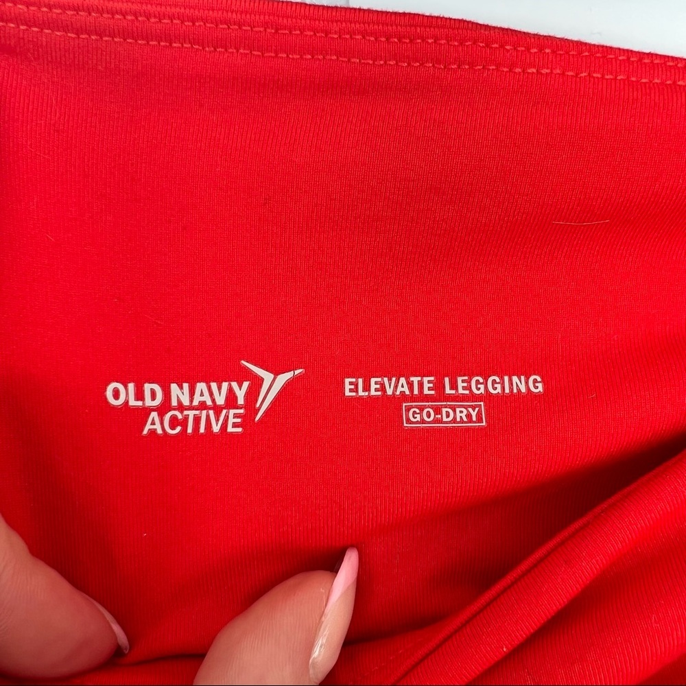 ⚡️SOLD⚡️ Old Navy Women's High-Waisted Elevate 7/8-Length Leggings - Picture 9 of 14